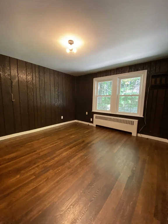4 bed, 2 bath apartment for rent at 30 Beechmont St, Worcester — photo 12 of 23
