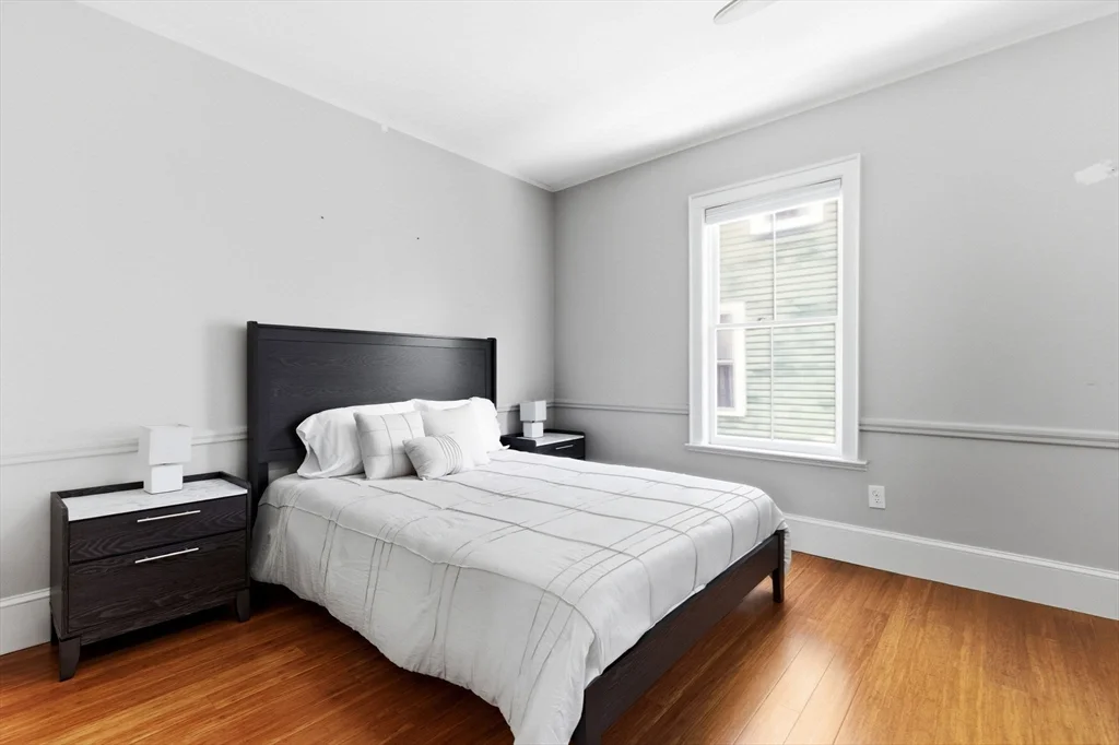 3 bed, 2 bath apartment for rent at 30 Boardman St Unit B, Salem — photo 9 of 34