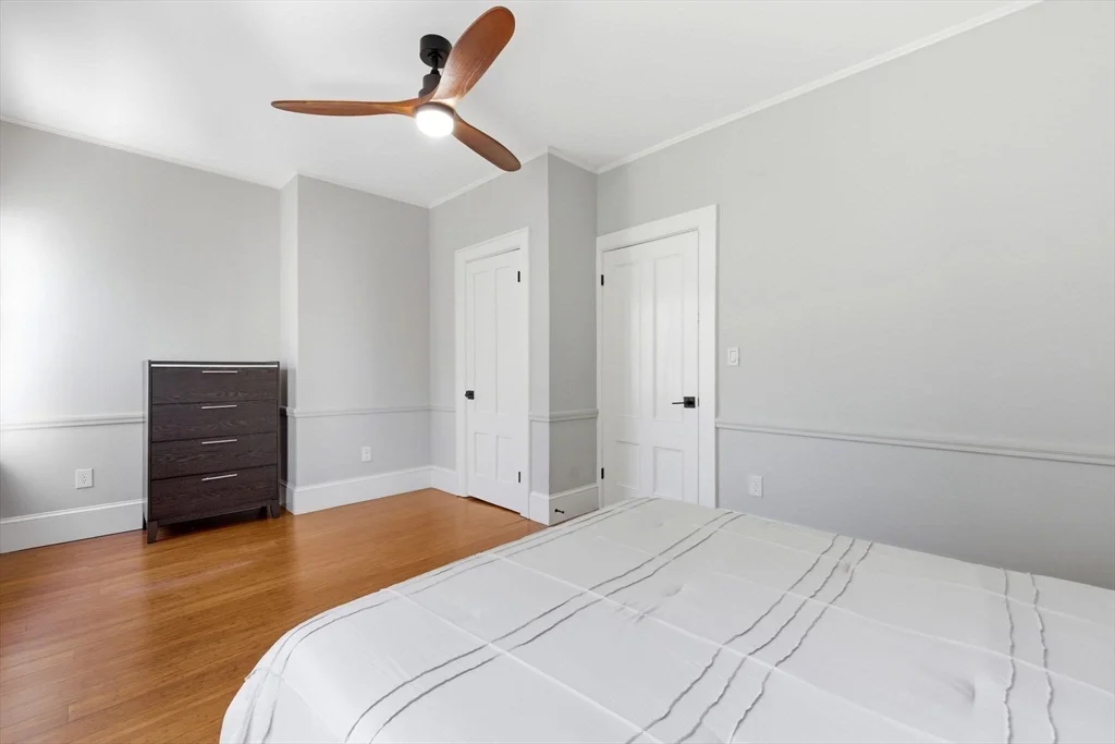 3 bed, 2 bath apartment for rent at 30 Boardman St Unit B, Salem — photo 11 of 34