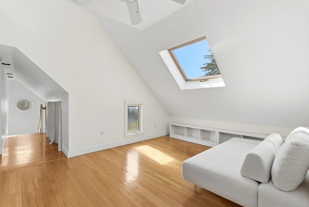 3 bed, 2 bath apartment for rent at 30 Boardman St Unit B, Salem — photo 22 of 34