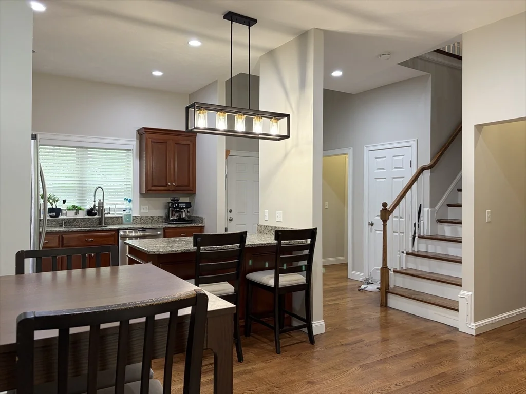 3 bed, 2 bath apartment for rent at 30 Boardwalk Dr Unit 30, Andover — photo 16 of 42
