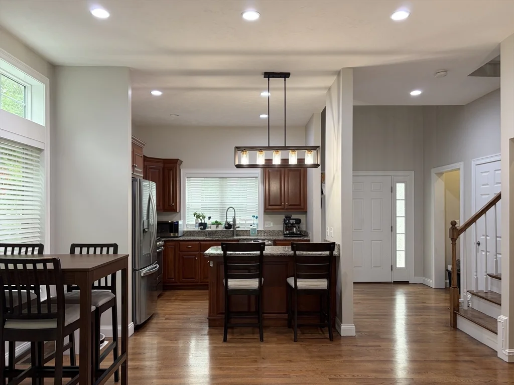 3 bed, 2 bath apartment for rent at 30 Boardwalk Dr Unit 30, Andover — photo 10 of 42