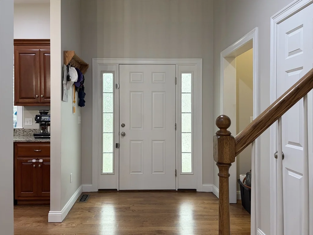 3 bed, 2 bath apartment for rent at 30 Boardwalk Dr Unit 30, Andover — photo 17 of 42