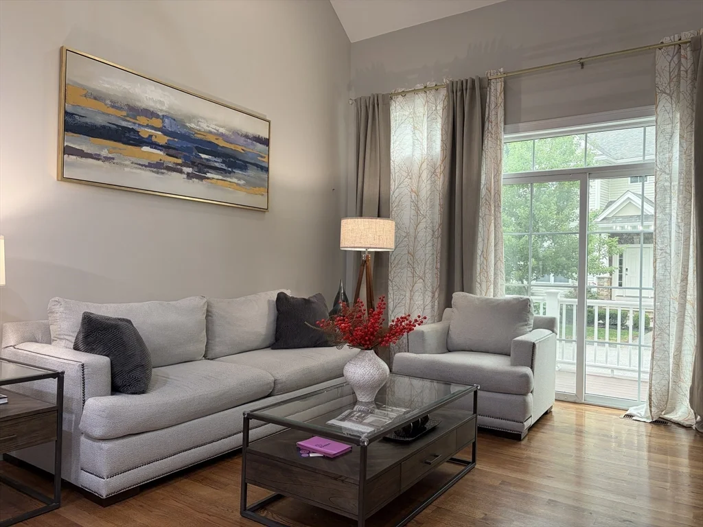 3 bed, 2 bath apartment for rent at 30 Boardwalk Dr Unit 30, Andover — photo 5 of 42