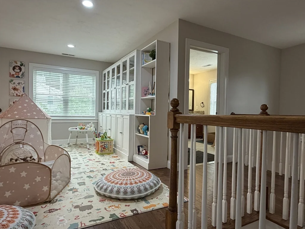 3 bed, 2 bath apartment for rent at 30 Boardwalk Dr Unit 30, Andover — photo 26 of 42