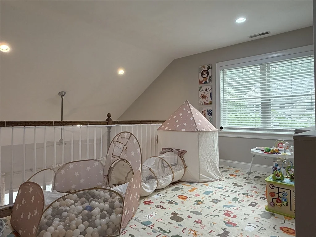 3 bed, 2 bath apartment for rent at 30 Boardwalk Dr Unit 30, Andover — photo 25 of 42