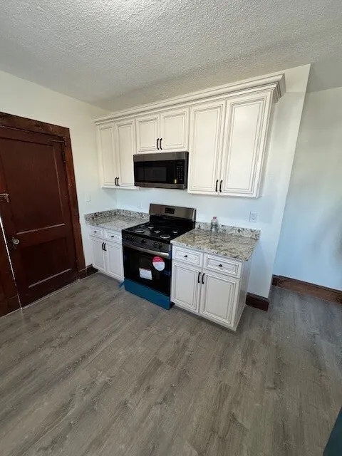 3 bed, 1 bath apartment for rent at 30 Boutwell St Unit 30, Dorchester — photo 6 of 16