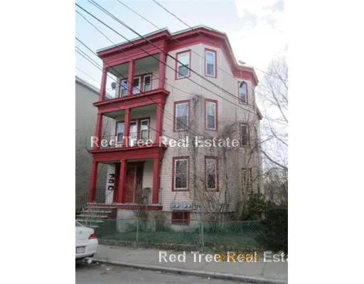 3 bed, 1 bath apartment for rent at 30 Brackett St Unit 1, Oak Square — photo 10 of 11