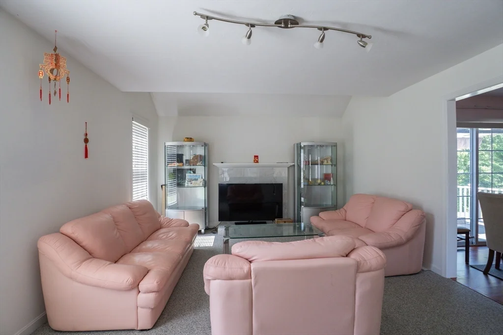4 bed, 3 bath apartment for rent at 30 Briarcliff Dr, Auburn — photo 4 of 25