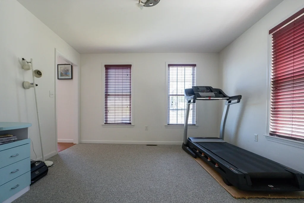 4 bed, 3 bath apartment for rent at 30 Briarcliff Dr, Auburn — photo 5 of 25