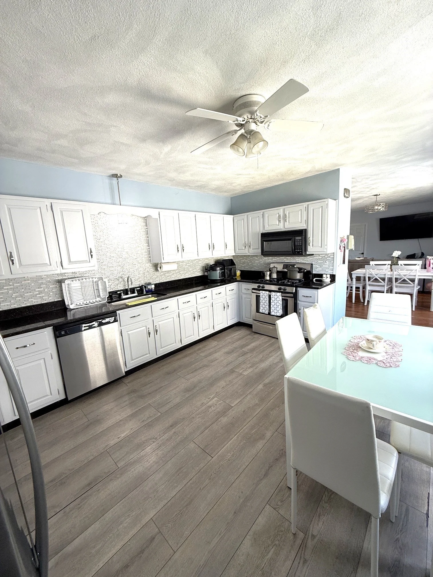 4 bed, 1 bath apartment for rent at 30 Cabot Unit 2, Everett