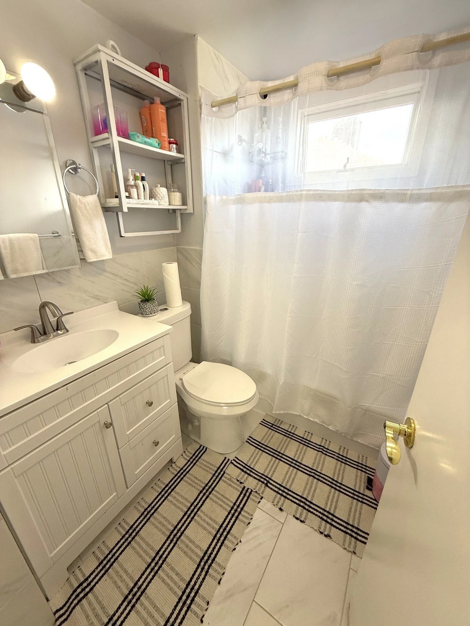 4 bed, 1 bath apartment for rent at 30 Cabot Unit 2, Everett — photo 3 of 7