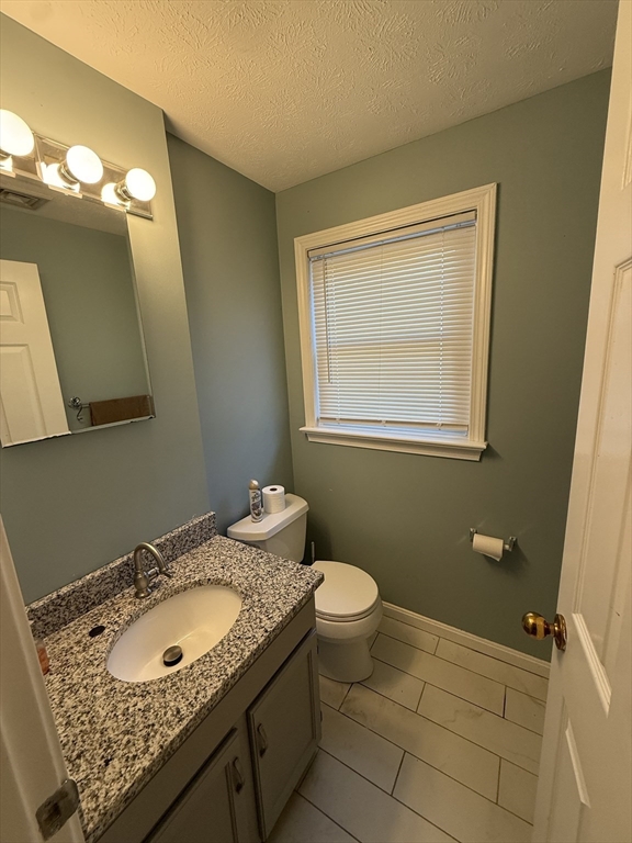 2 bed, 2 bath apartment for rent at 30 Cadogan Way Unit 30, Nashua — photo 8 of 15