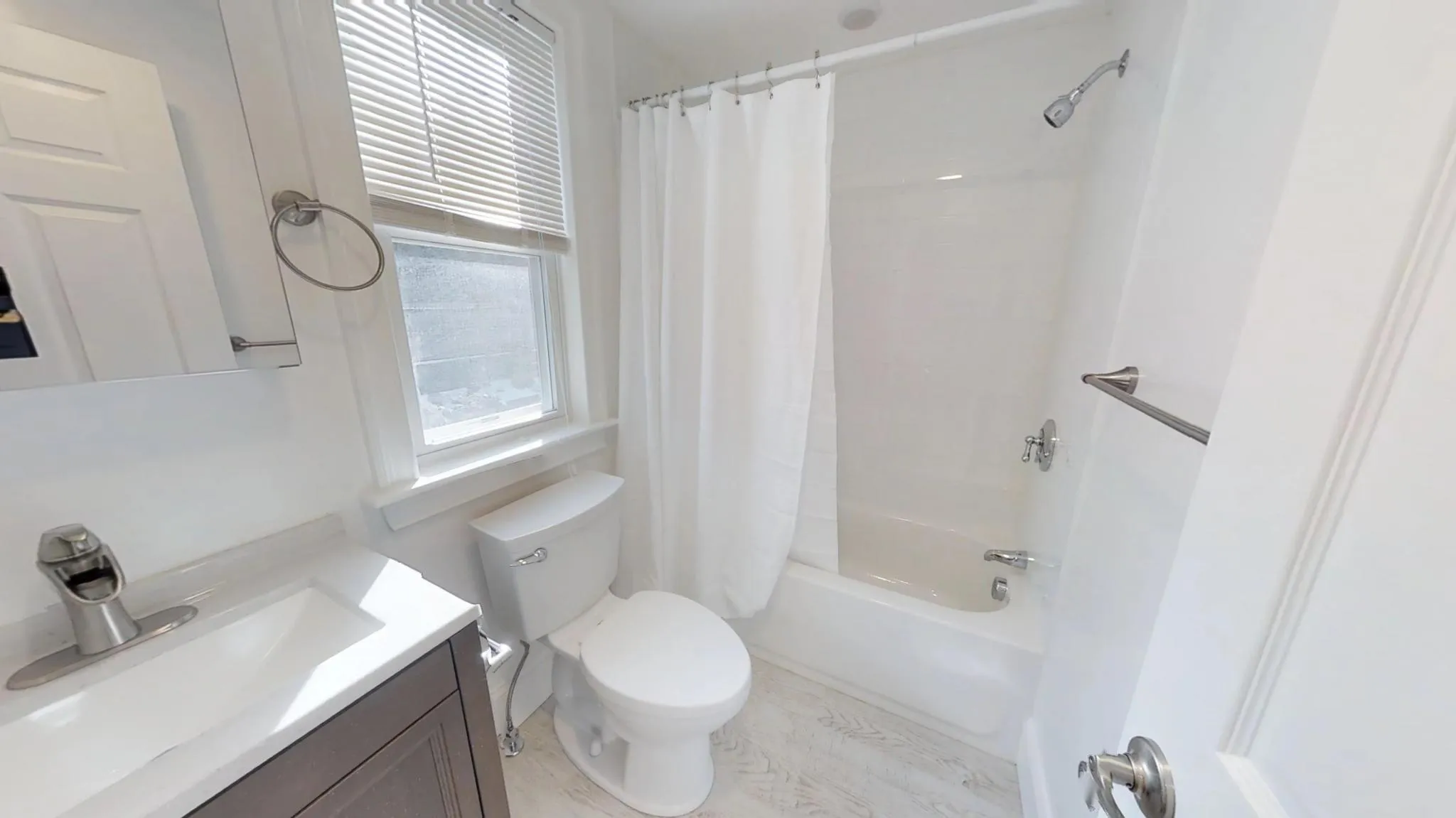 4 bed, 2 bath apartment for rent at 30 Cambridge Ter Unit 2, Neighborhood Nine — photo 29 of 36