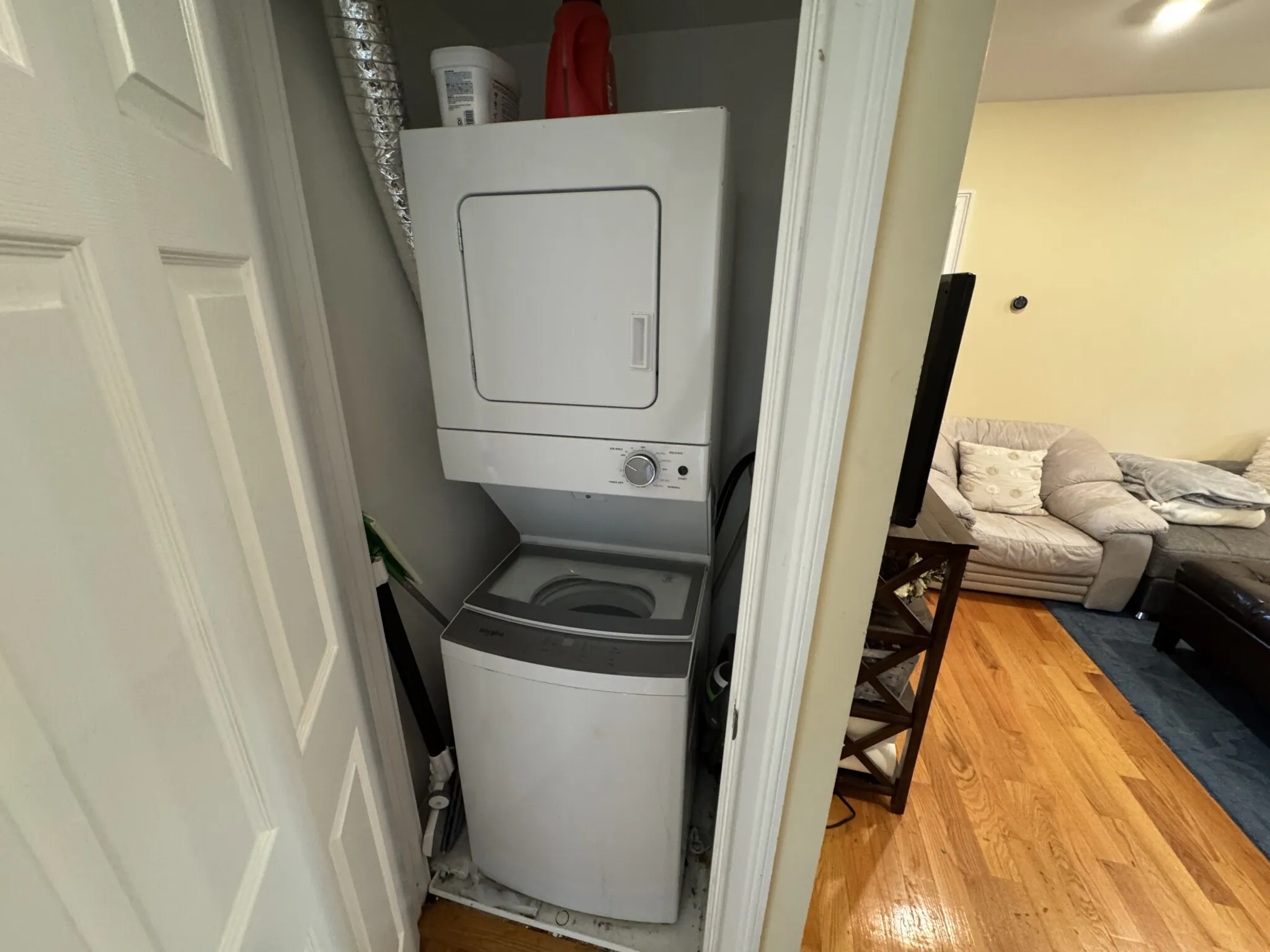 4 bed, 2 bath apartment for rent at 30 Cambridge Ter Unit 2, Neighborhood Nine — photo 24 of 36