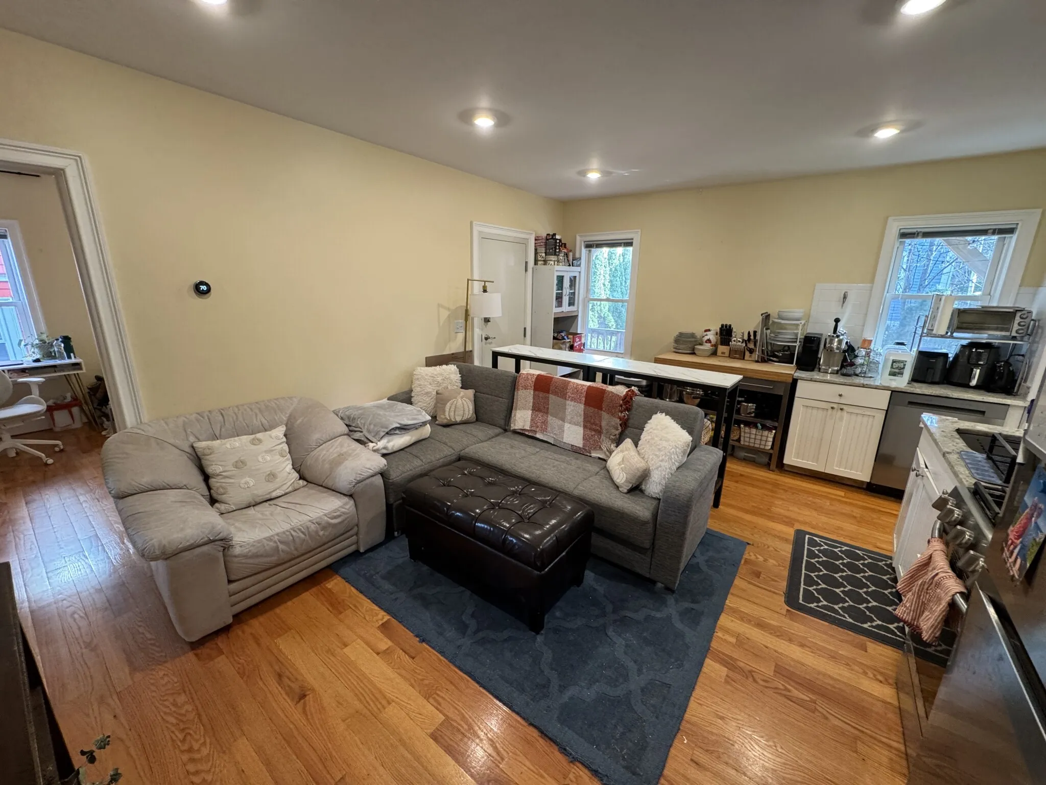 4 bed, 2 bath apartment for rent at 30 Cambridge Ter Unit 2, Neighborhood Nine — photo 2 of 36
