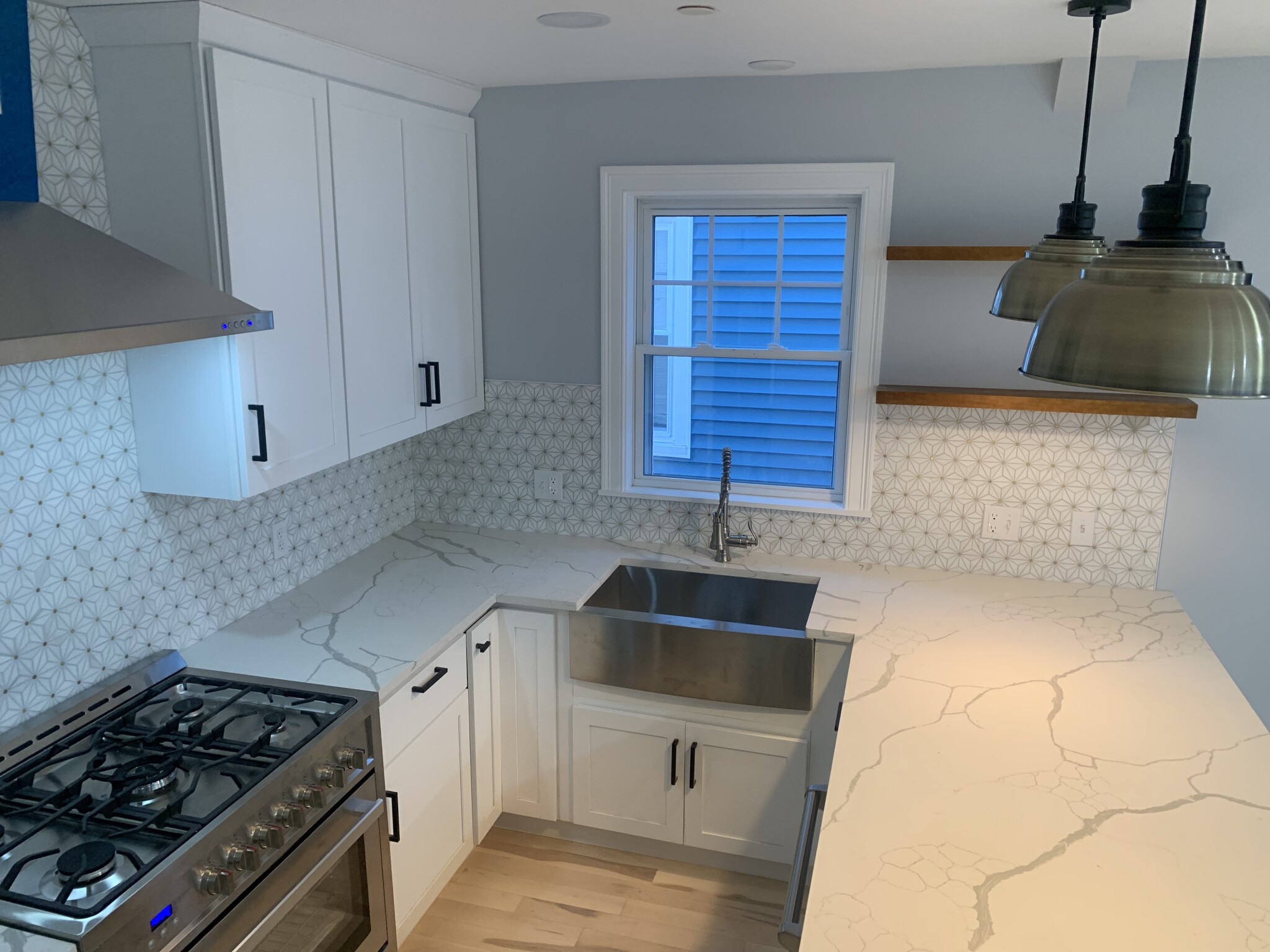 2.5 bed, 2 bath apartment for rent at 30 Cameron Ave Unit 0, North Cambridge — photo 23 of 39