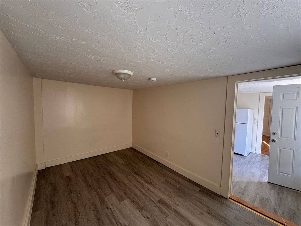 1 bed, 1 bath apartment for rent at 30 Chestnut Unit 1, Fitchburg — photo 3 of 6