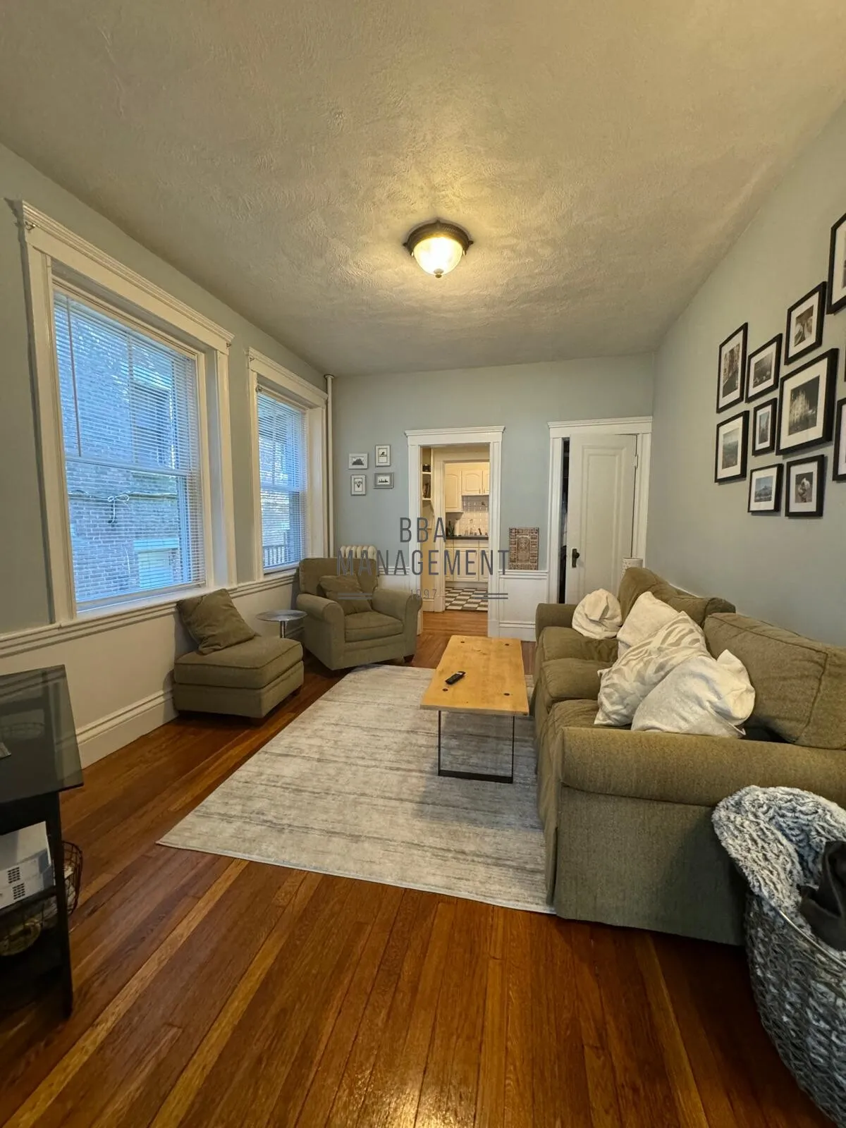 2 bed, 1 bath apartment for rent at 30 Chiswick Rd Unit 1, Brighton — photo 3 of 9