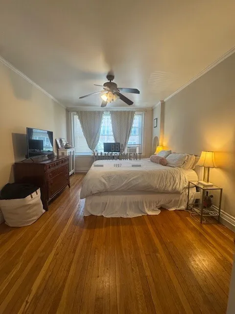 2 bed, 1 bath apartment for rent at 30 Chiswick Rd Unit 5, Brighton — photo 5 of 12