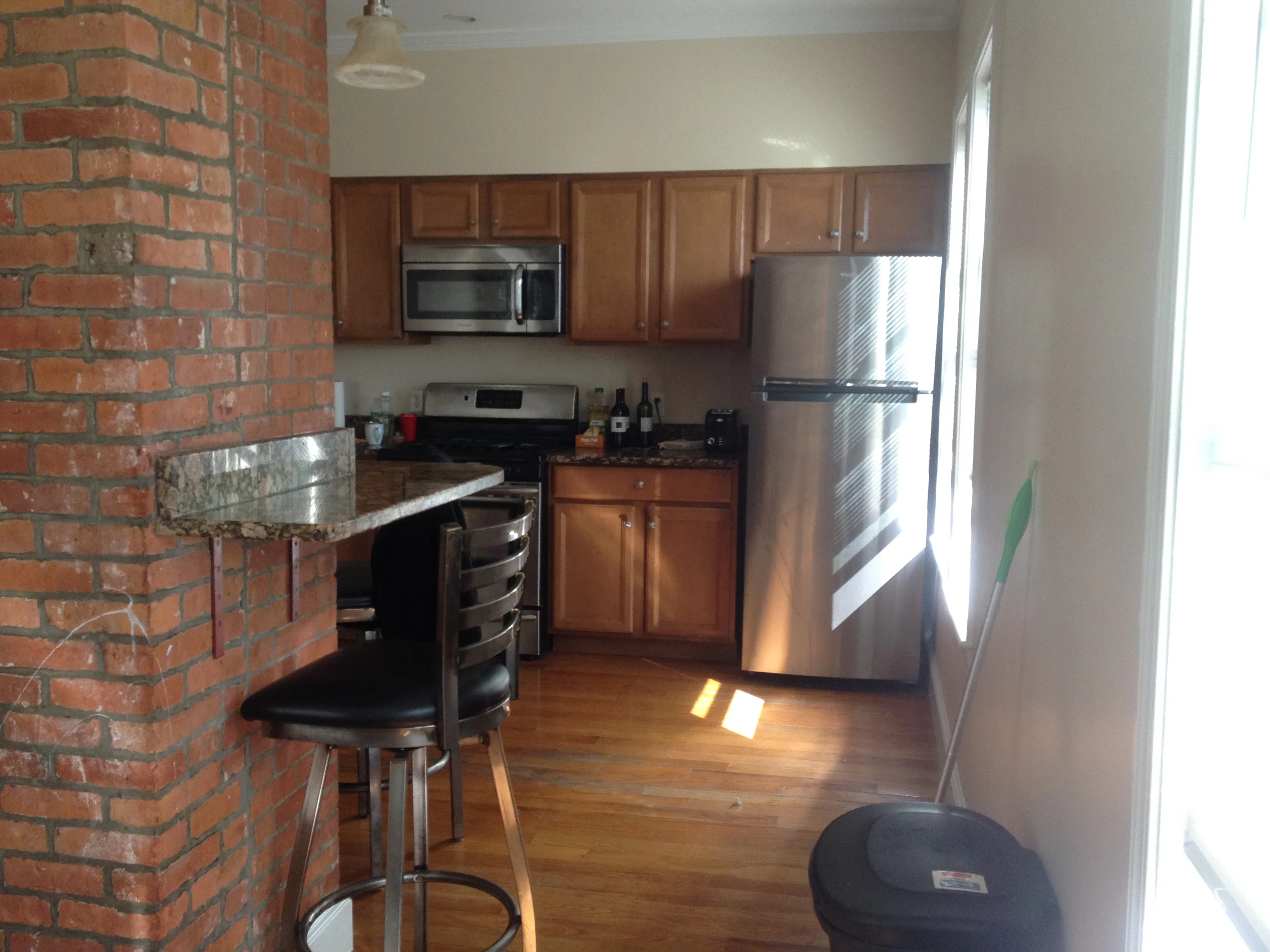 3 bed, 1 bath apartment for rent at 30 Circuit St Unit 1, Roxbury — photo 11 of 16