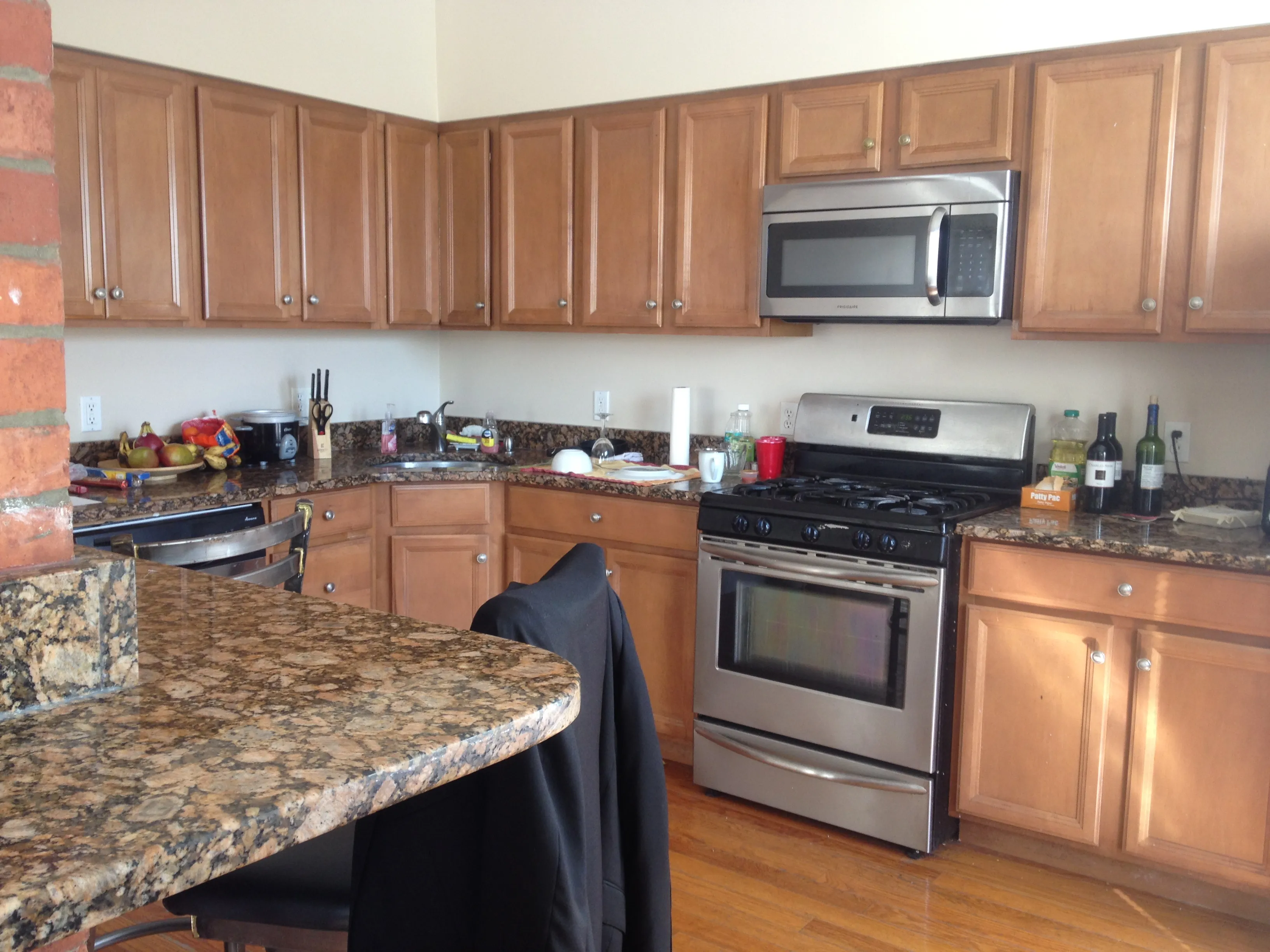 4 bed, 1.5 bath apartment for rent at 30 Circuit St Unit 3, Roxbury — photo 12 of 16