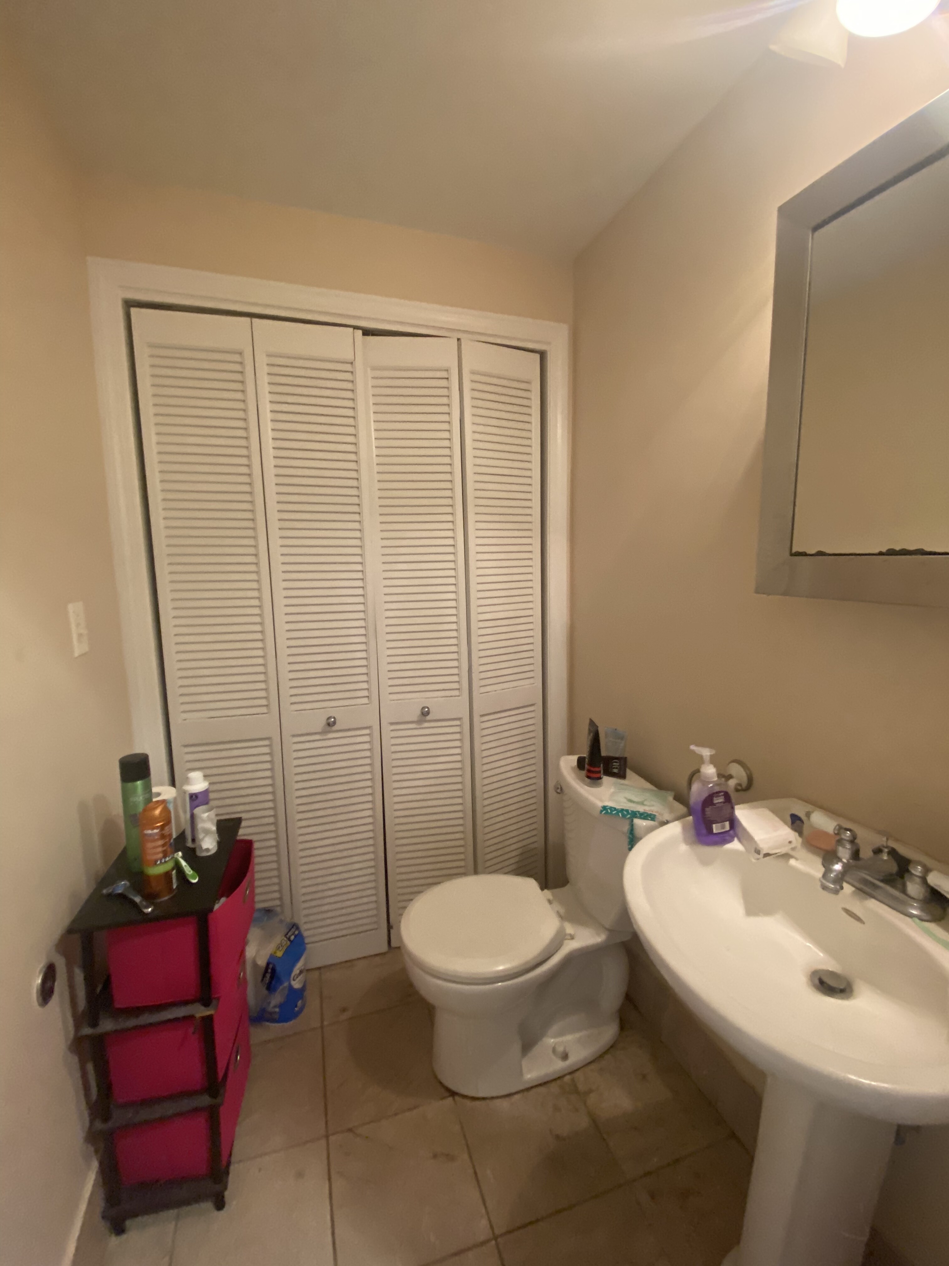 4 bed, 1.5 bath apartment for rent at 30 Circuit St Unit 3P, Roxbury — photo 4 of 13