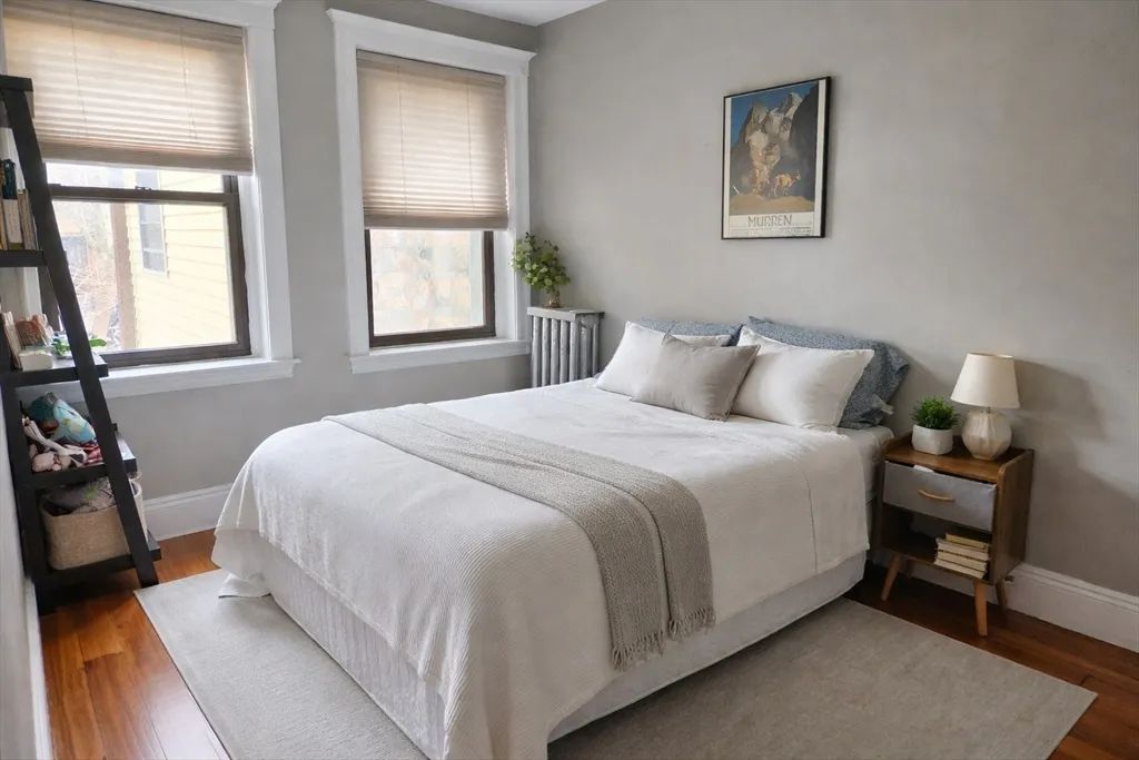 4 bed, 1 bath apartment for rent at 30 Claflin Rd Unit 2, Aspinwall Hill — photo 6 of 10