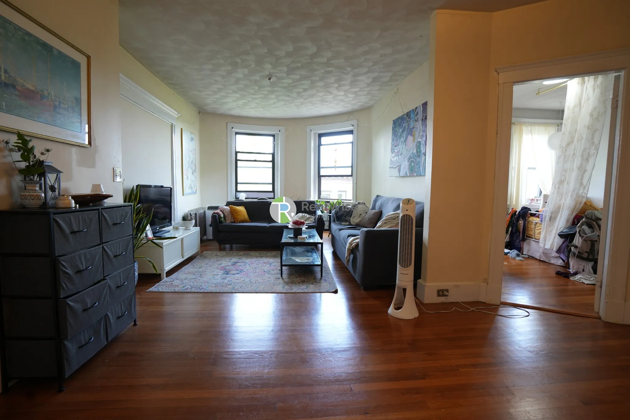 4 bed, 1 bath apartment for rent at 30 Claflin Rd Unit 3, Aspinwall Hill — photo 3 of 19