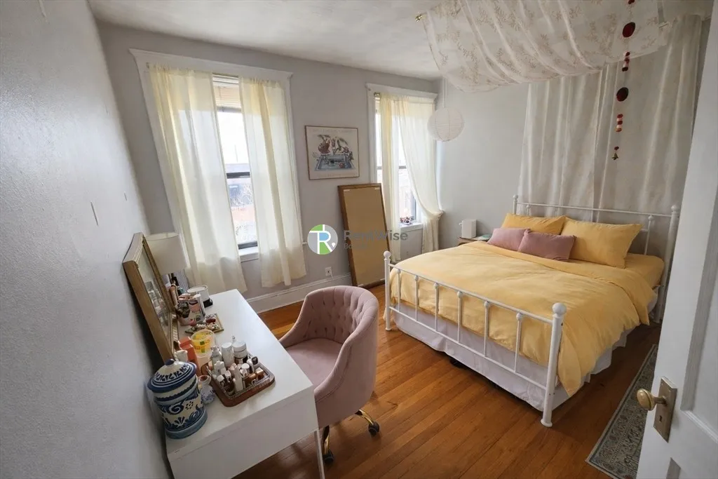 4 bed, 1 bath apartment for rent at 30 Claflin Rd Unit 3, Aspinwall Hill — photo 17 of 19