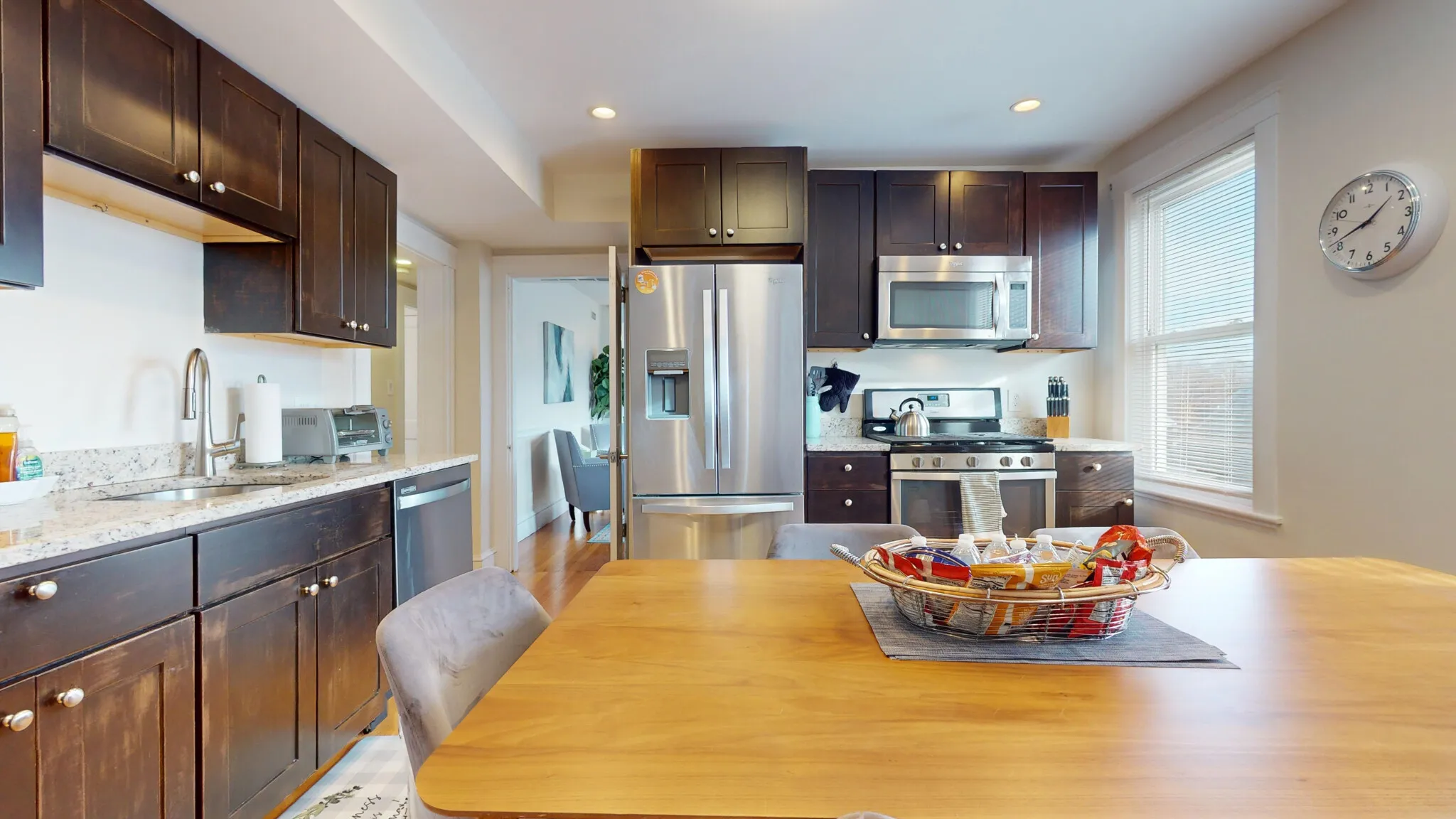 4 bed, 2 bath apartment for rent at 30 Clay St Unit 3, North Cambridge — photo 2 of 16