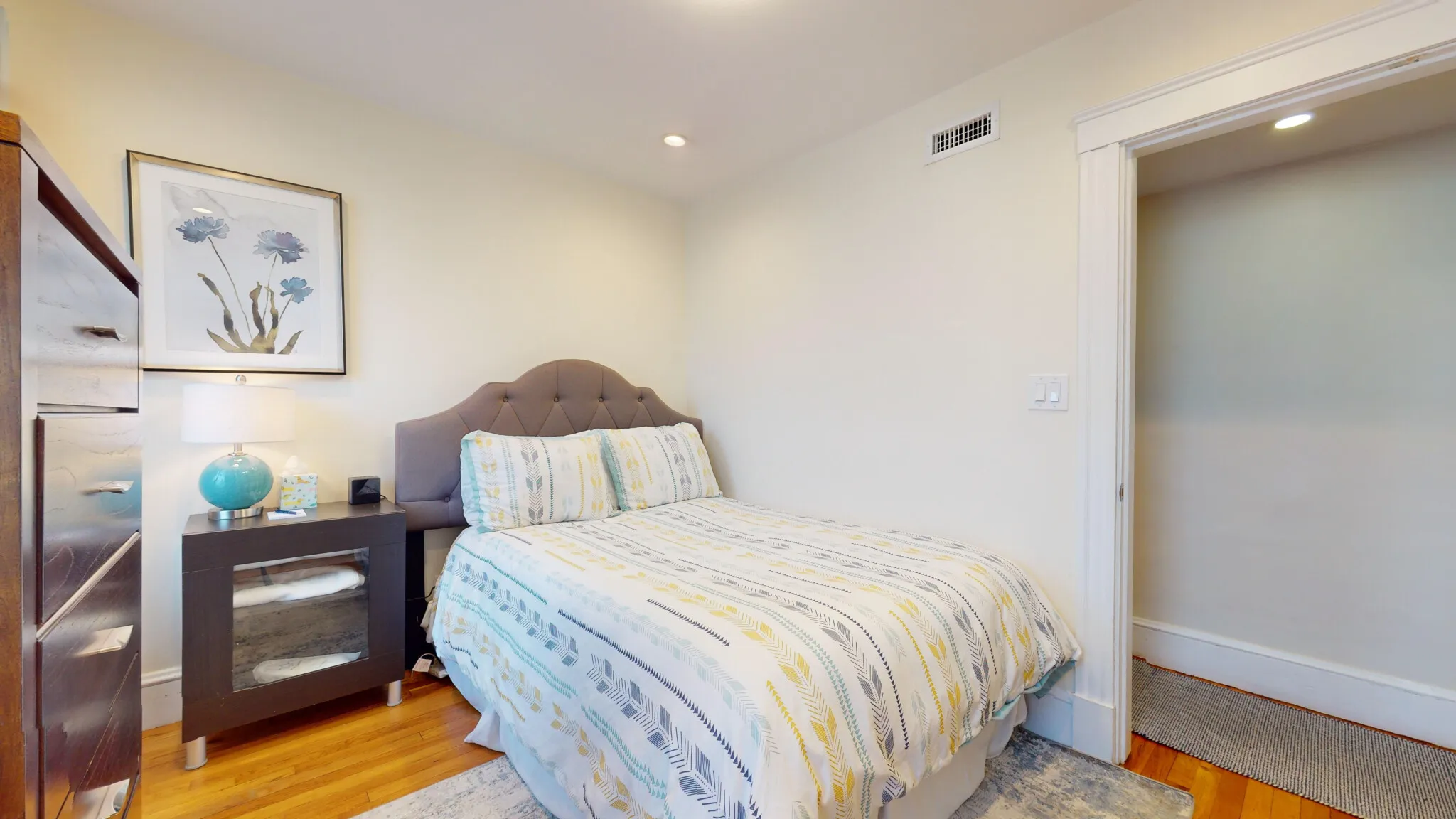 4 bed, 2 bath apartment for rent at 30 Clay St Unit 3, North Cambridge — photo 9 of 16