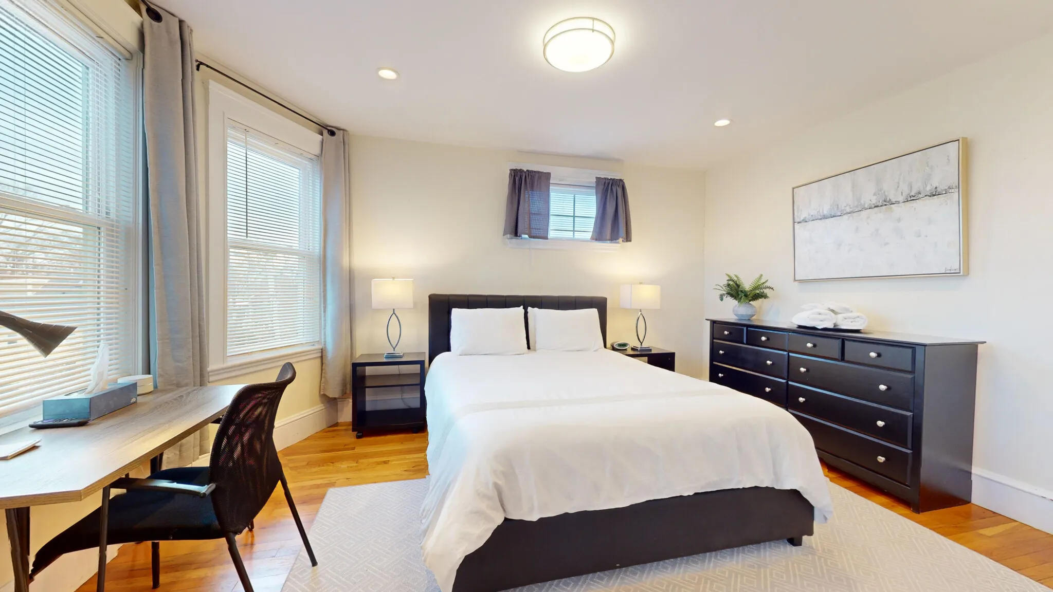 4 bed, 2 bath apartment for rent at 30 Clay St Unit 3, North Cambridge — photo 11 of 16