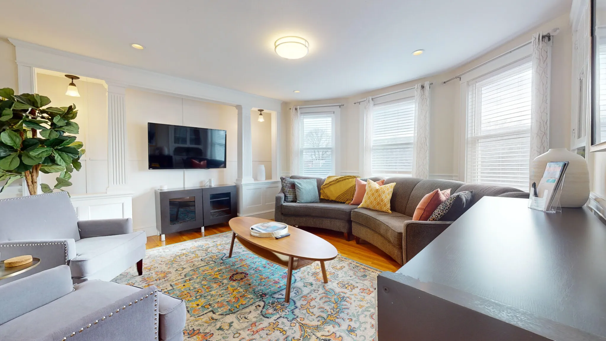 4 bed, 2 bath apartment for rent at 30 Clay St Unit 3, North Cambridge — photo 3 of 16