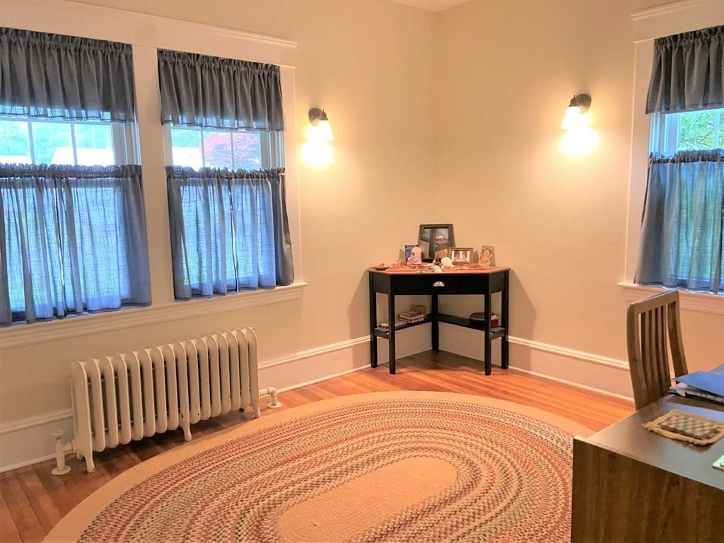 3 bed, 1 bath apartment for rent at 30 Cliff Ave Unit 1, Swansea — photo 10 of 17