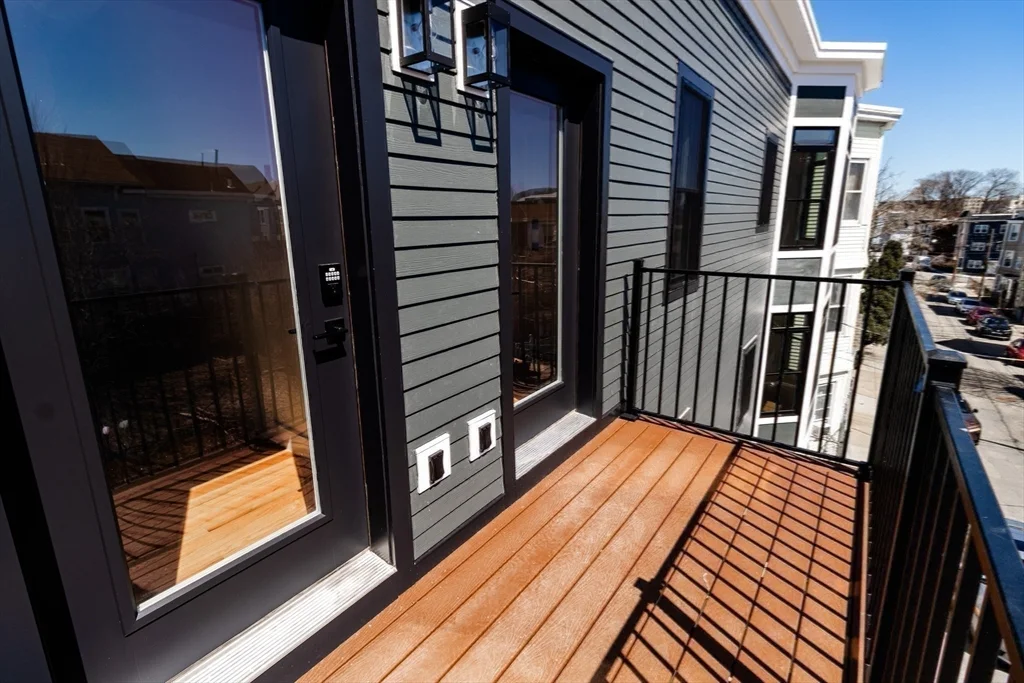 2 bed, 2 bath apartment for rent at 30 Clifton St Unit 30B, Roxbury — photo 25 of 25