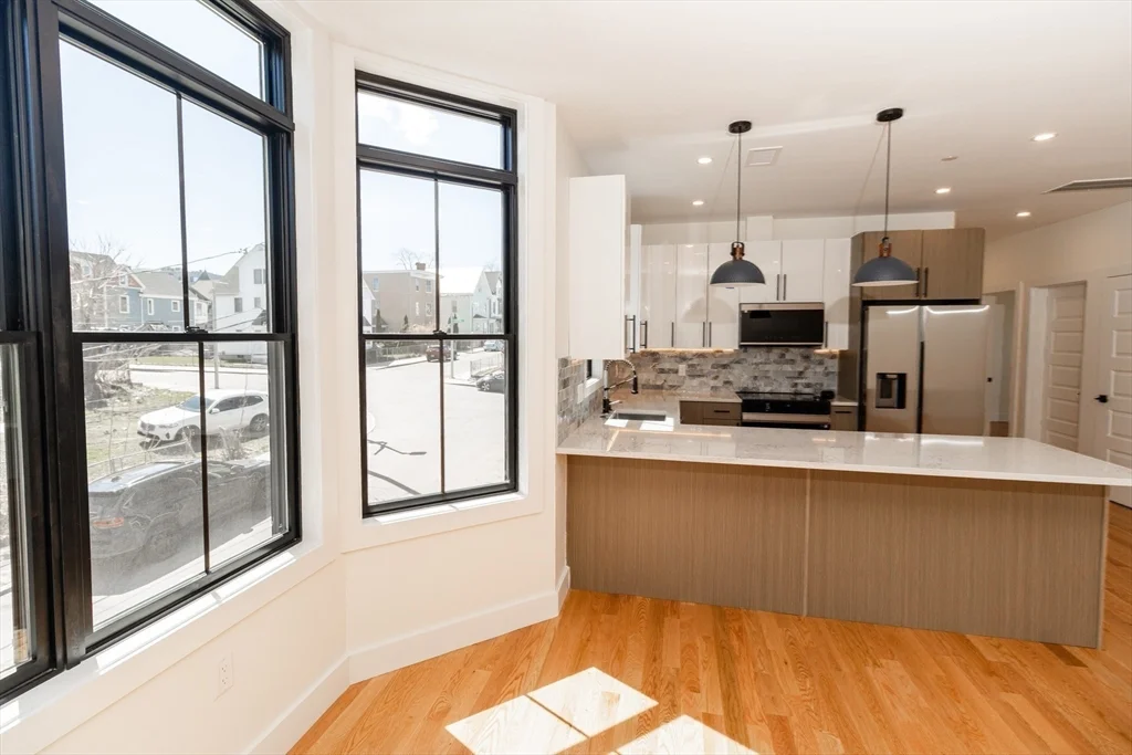 2 bed, 2 bath apartment for rent at 30 Clifton St Unit 30B, Roxbury — photo 7 of 25