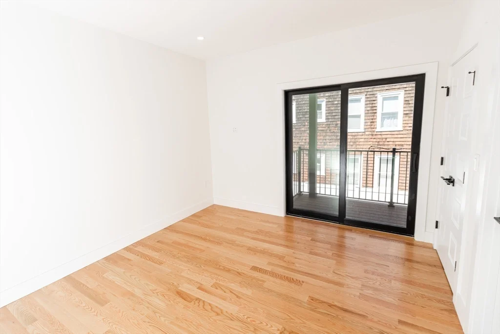 2 bed, 2 bath apartment for rent at 30 Clifton Unit 30C, Roxbury — photo 8 of 28