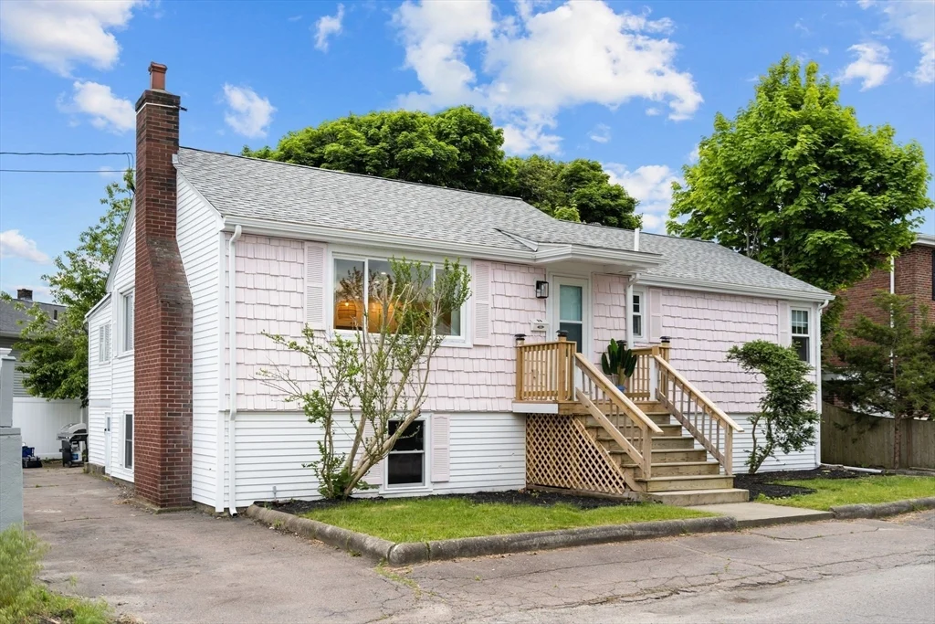 3 bed, 1 bath apartment for rent at 30 Coburn St Winter, Hull — photo 10 of 40