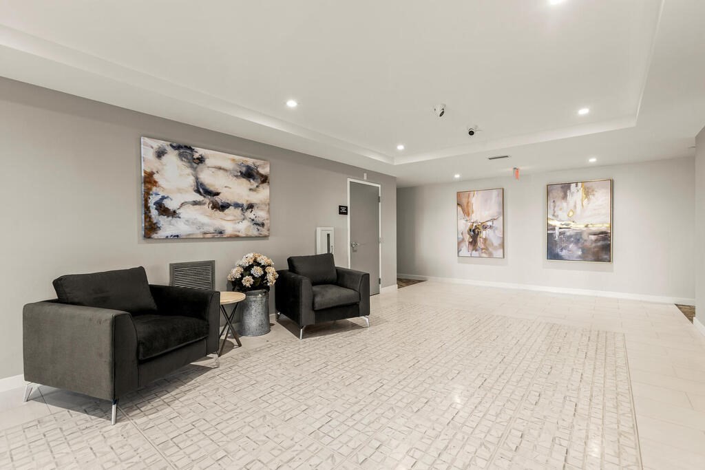 1 bed, 1 bath apartment for rent at 30 Collins Ave Unit 000, Saugus — photo 10 of 35