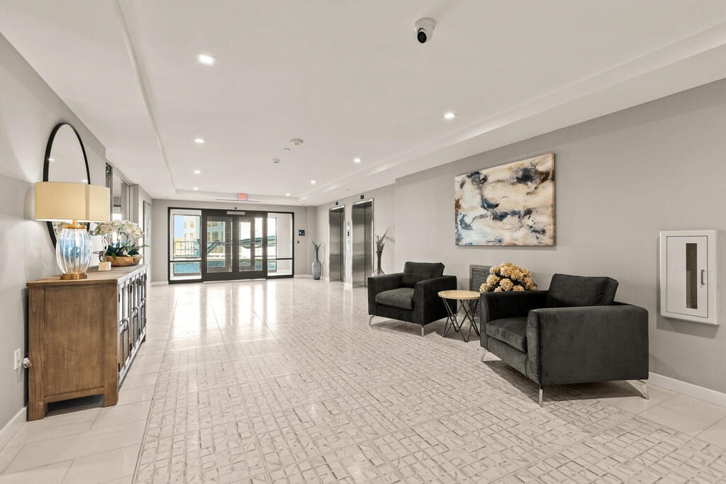 1 bed, 1 bath apartment for rent at 30 Collins Ave Unit 000, Saugus — photo 8 of 35