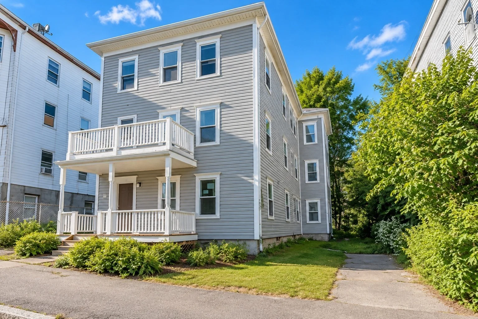 3 bed, 1 bath apartment for rent at 30 Columbia St Unit 2, Worcester