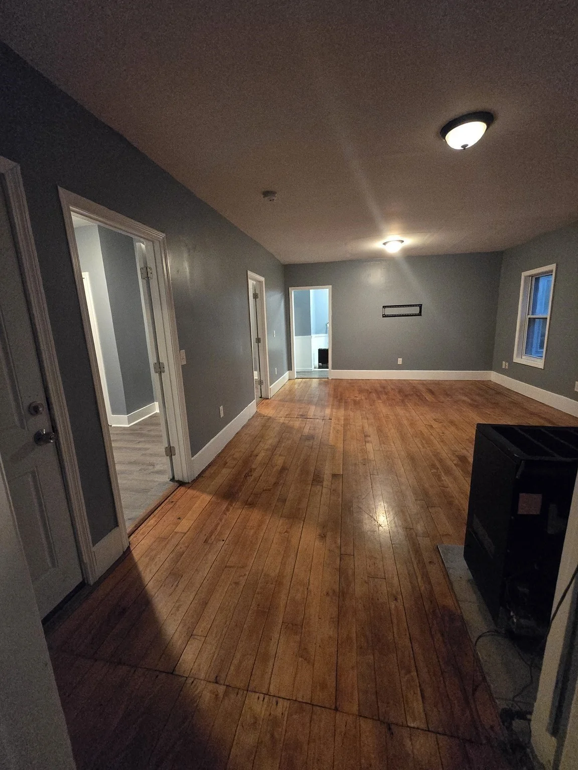 3 bed, 1 bath apartment for rent at 30 Columbia St Unit 2, Worcester — photo 16 of 21