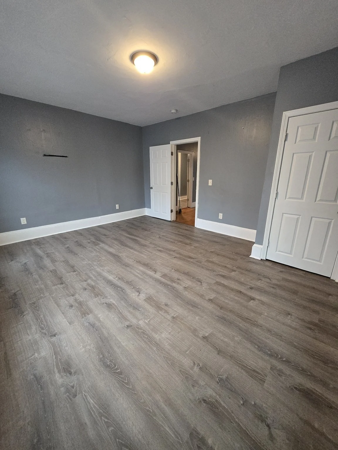 3 bed, 1 bath apartment for rent at 30 Columbia St Unit 2, Worcester — photo 12 of 21