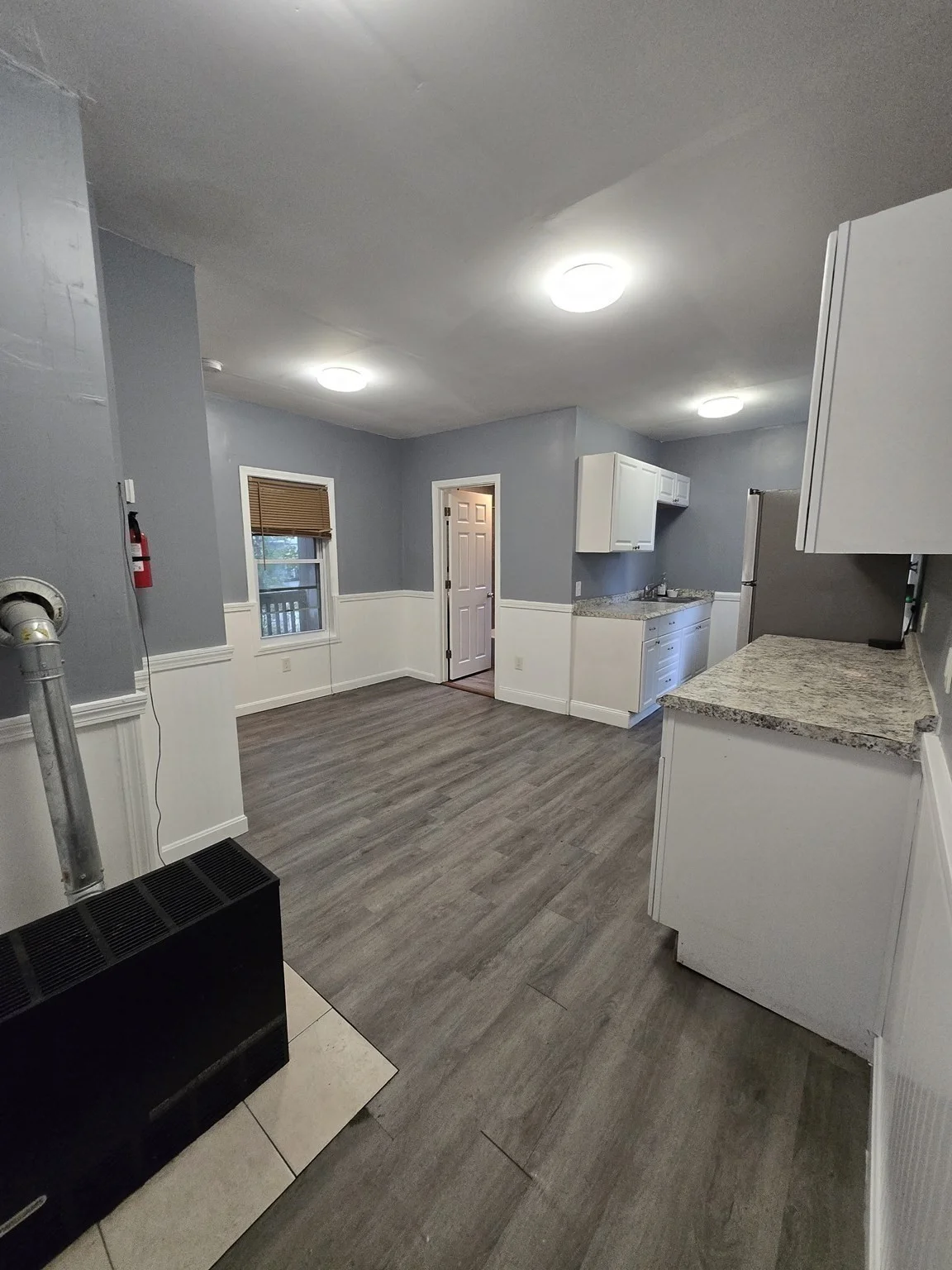 3 bed, 1 bath apartment for rent at 30 Columbia St Unit 2, Worcester — photo 5 of 21