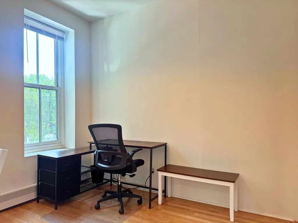 1 bed, 1 bath apartment for rent at 30 Concord Pl Unit 12, South End — photo 5 of 16