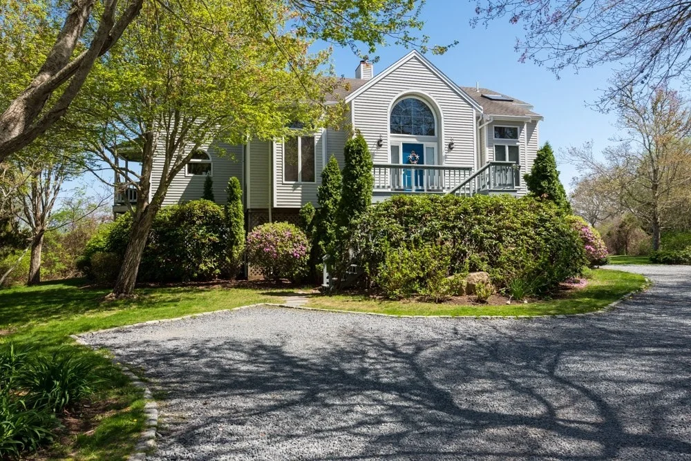 4 bed, 3 bath apartment for rent at 30 Cove St, Marion — photo 1 of 18