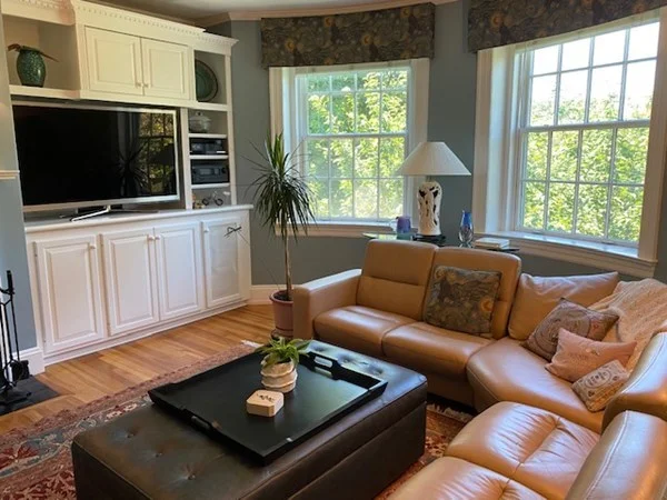 3 bed, 2 bath apartment for rent at 30 Dean Rd Unit D3, Brookline Hills — photo 3 of 33