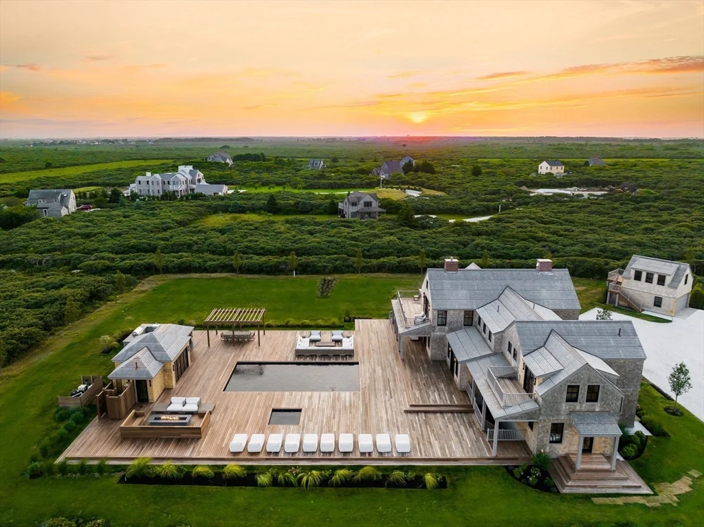 8+ bed, 4+ bath apartment for rent at 30 Devon Street   Big Dip, Nantucket
