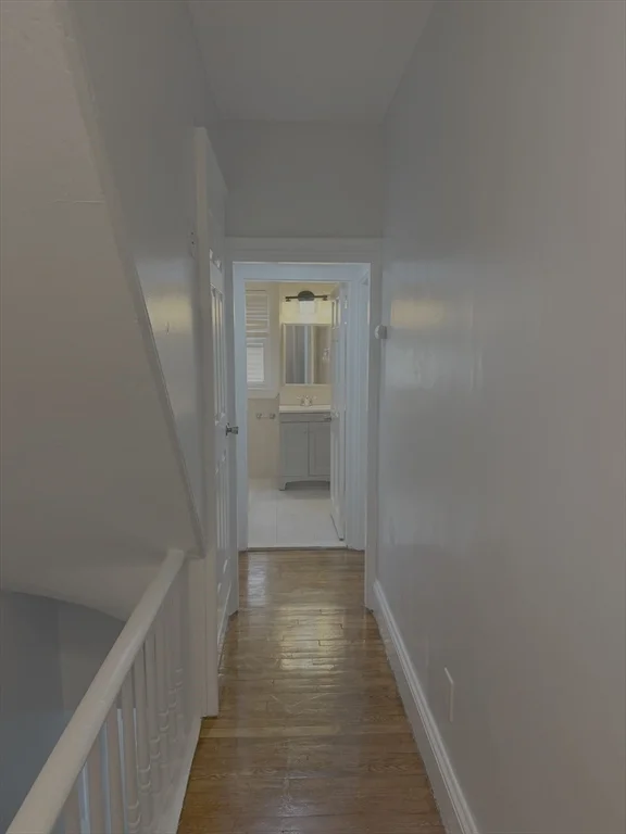6 bed, 2 bath apartment for rent at 30 Dexter St Unit 30, Lynn — photo 15 of 21